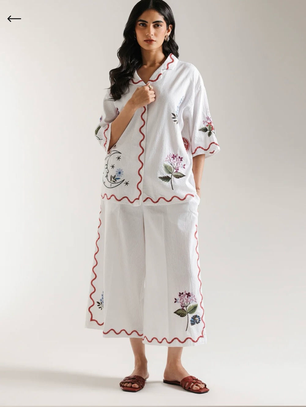 Embroidered 2 piece Co-ord set